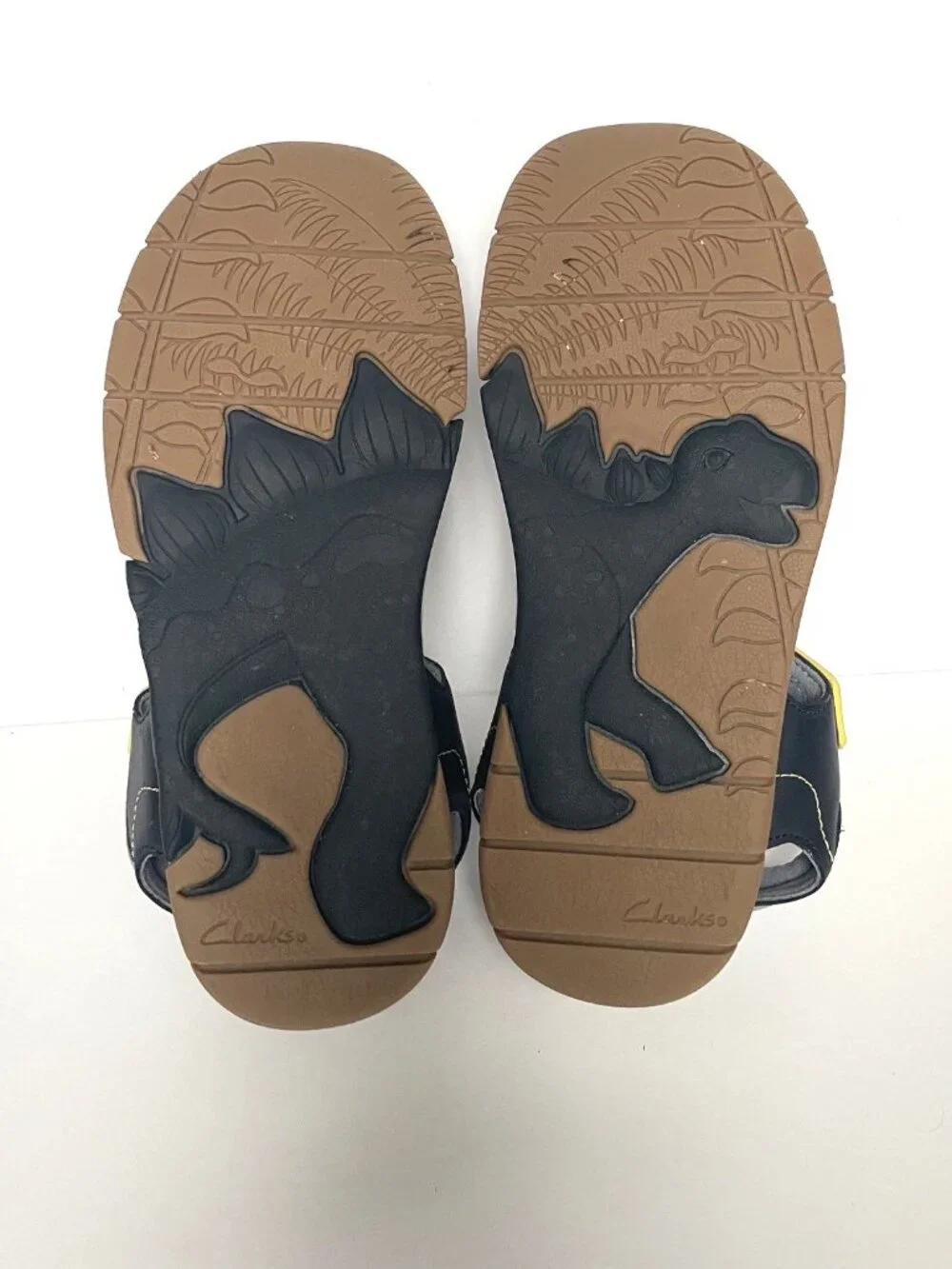 Clarks Boy's leather sandals US 3